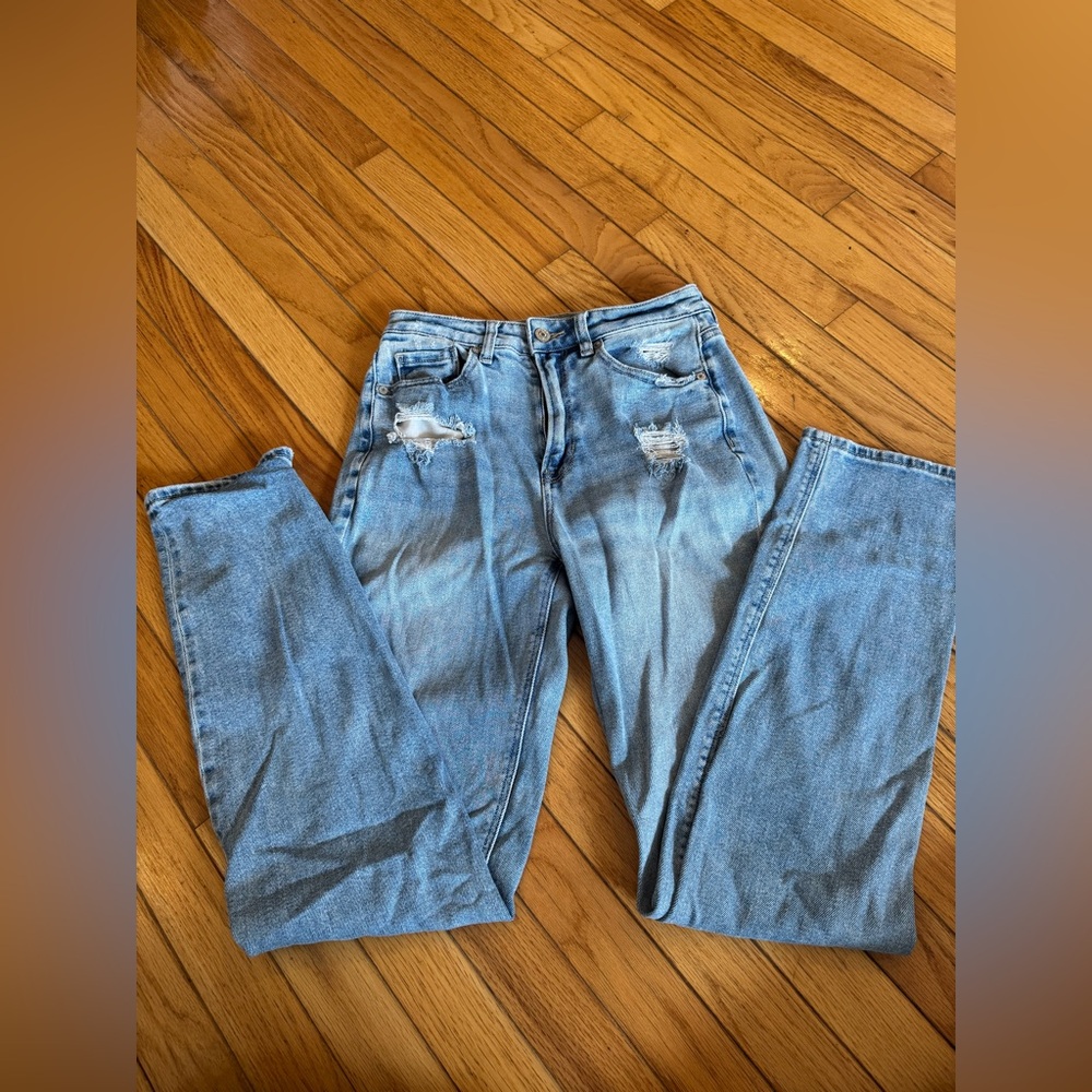 American Eagle Outfitters Light Blue Denim Mom Jeans